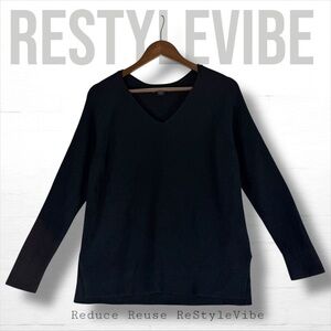ATHLETA Women’s Size M Sweater Pullover Style V-Neck Wool Blend